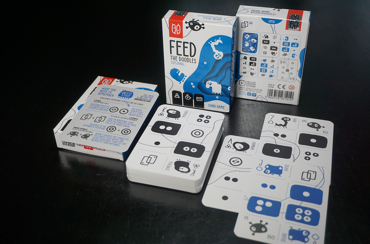 info-box-card-game-feed-the-doodles-blue-box-2