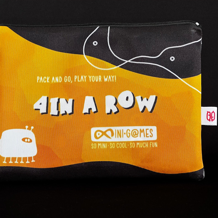 4-IN-A-ROW-all-personalized-board-games-pouches