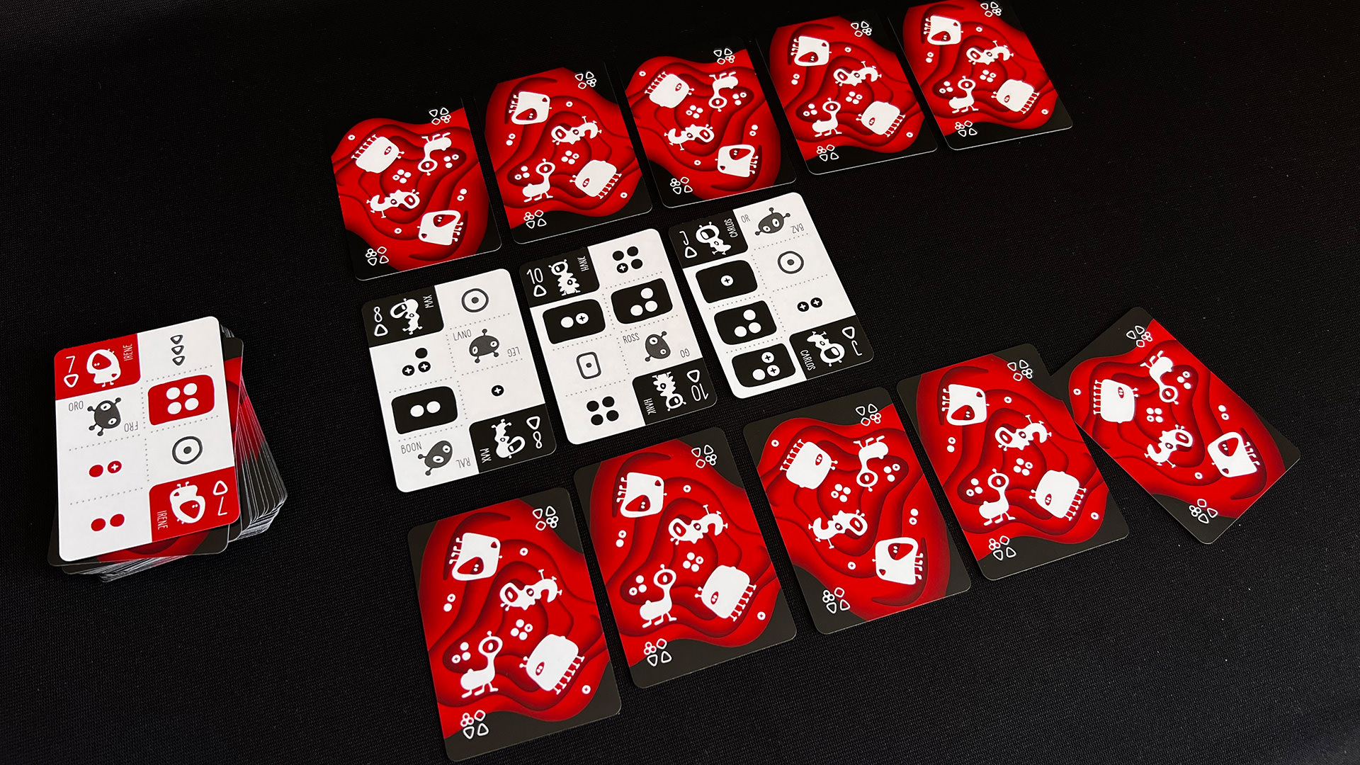 Card-Games-FEED-THE-DOODLES-RED-info-box-1